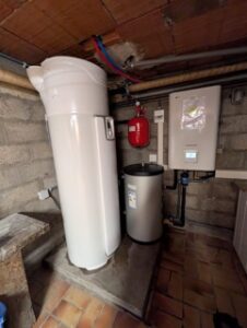 Installation PAC Air-eau de 8kW à Serez (27)